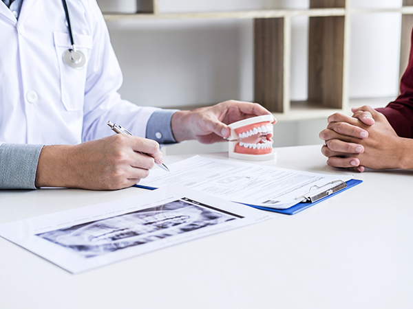 藤沢の歯医者で根管治療